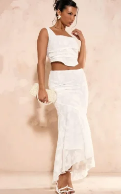 Online PrettyLittleThing Textured Woven Low Rise Fishtail Maxi Skirt White