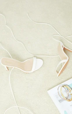 PrettyLittleThing Wide Fit Sandals*Wide Fit Barely There Ankle Tie Strappy Sandals