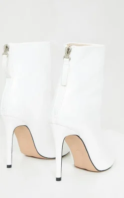 PrettyLittleThing Wide Fit Heels*Wide Fit Mid Heel Pointed Ankle Boots