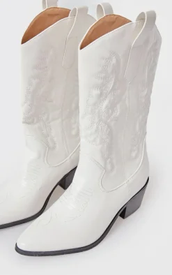 PrettyLittleThing Wide Fit Boots*Wide Fit Point Toe Stitching Heeled Ankle Cowboy Boots
