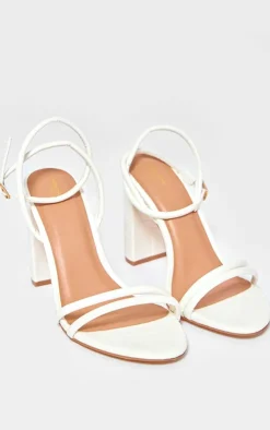 PrettyLittleThing Wide Fit Sandals*Wide Fit PU Croc Round Toe Barely There Block High Heeled Sandals