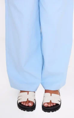 PrettyLittleThing Wide Fit Sandals*Wide Fit Pu Round Toe Velcro Strap Chunky Sandals