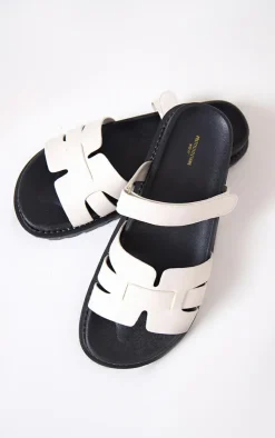 PrettyLittleThing Wide Fit Sandals*Wide Fit Pu Round Toe Velcro Strap Chunky Sandals