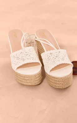 PrettyLittleThing Wide Fit Heels*Wide Fit Pu Round Toe Woven Strap Lace Up Espadrille Wedges
