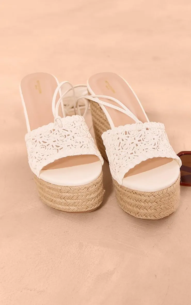 PrettyLittleThing Wide Fit Heels*Wide Fit Pu Round Toe Woven Strap Lace Up Espadrille Wedges