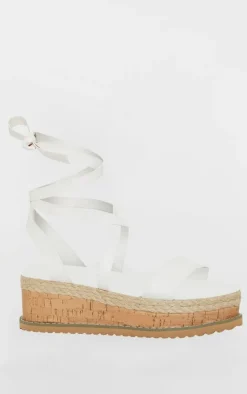 PrettyLittleThing Wide Fit Sandals*Wide Fit PU Tie Ankle Espadrilles