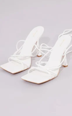 PrettyLittleThing Wide Fit Sandals*Wide Fit Strappy Twist Lace Up High Heeled Sandals