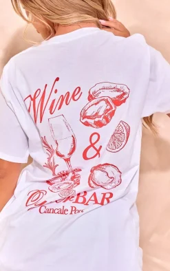 PrettyLittleThing T-Shirts*Wine & Oyster Graphic Oversized T Shirt