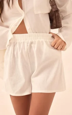 Best PrettyLittleThing Woven Elastic Waist Floaty Shorts White