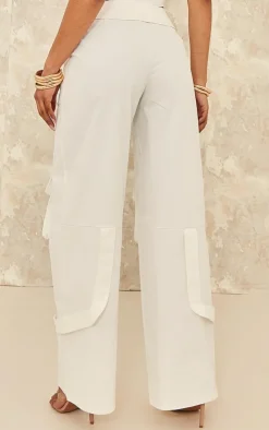 Discount PrettyLittleThing Woven Foldover Waist Zip Front Cargos White