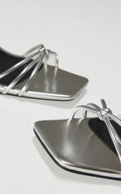 PrettyLittleThing Wide Fit Heels*Wide Fit PU Square Toe Lace Up High Stiletto Heeled Sandals