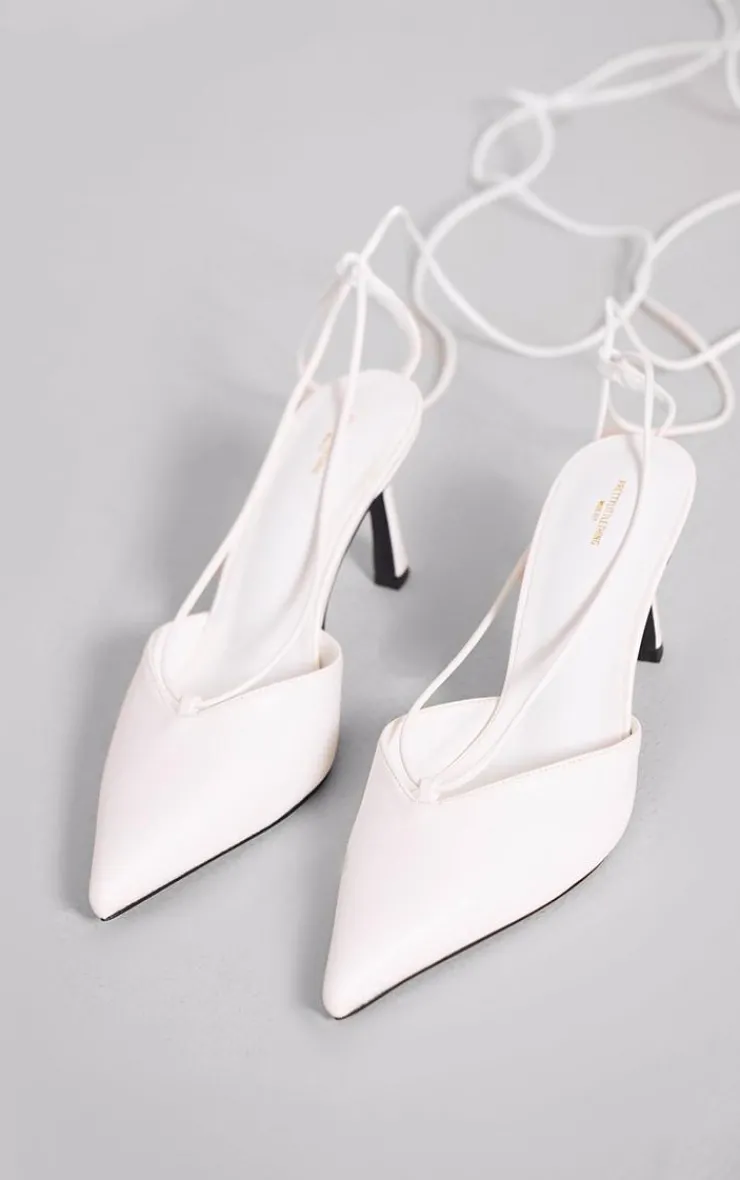 PrettyLittleThing Wide Fit Heels*Wide Fit PU Point Toe Lace Up Heeled Court