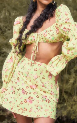 PrettyLittleThing Floral Printed Skater Mini Skirt Yellow