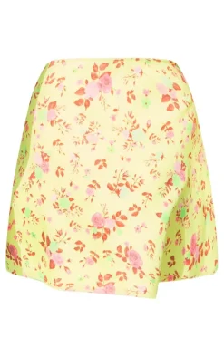 PrettyLittleThing Floral Printed Skater Mini Skirt Yellow