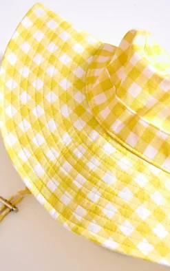 PrettyLittleThing Hats*Gingham Toggle Bucket Hat
