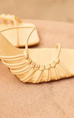 PrettyLittleThing Wide Fit Sandals*Wide Fit PU Square Toe Knot Lace Up Side Detail High Heeled Sandals